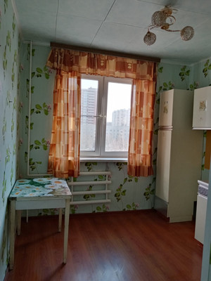 Продам двухкомнатную (2-комн.) квартиру, Западный мкр, 2, Октябрьский рп
