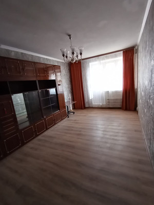 Продам двухкомнатную (2-комн.) квартиру, Западный мкр, 2, Октябрьский рп