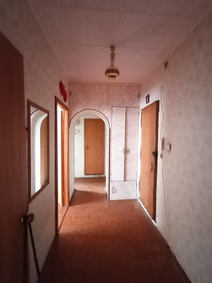 Продам двухкомнатную (2-комн.) квартиру, Западный мкр, 2, Октябрьский рп