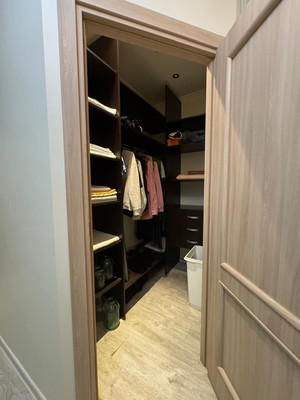 Продам трехкомнатную (3-комн.) квартиру, Комарова б-р, 16/5, Ростов-на-Дону г