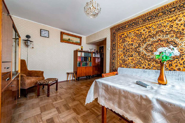 Продам трехкомнатную (3-комн.) квартиру, Демьяна Бедного ул, 2к2, Санкт-Петербург г