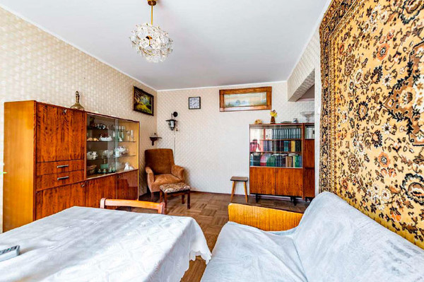 Продам трехкомнатную (3-комн.) квартиру, Демьяна Бедного ул, 2к2, Санкт-Петербург г