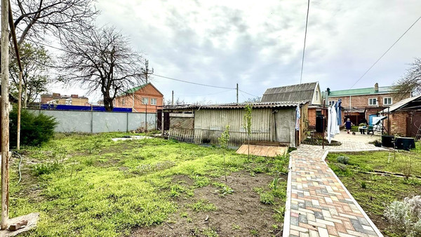 Продам дом, Энгельса ул, Лабинск г, 0 км от города