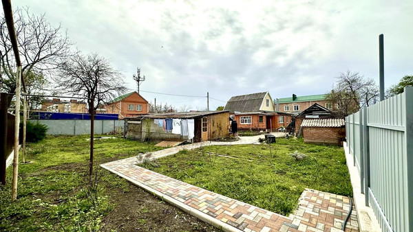 Продам дом, Энгельса ул, Лабинск г, 0 км от города