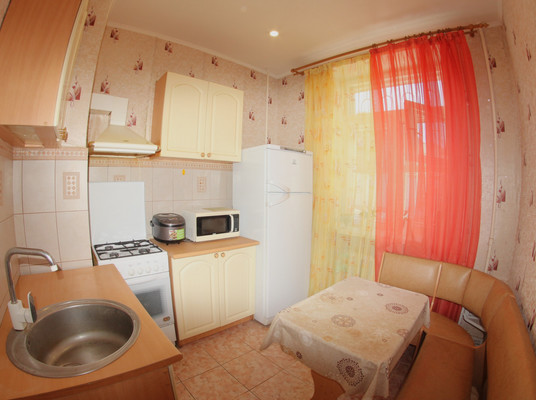 Продам многокомнатную квартиру, Володарского ул, 24, Соликамск г