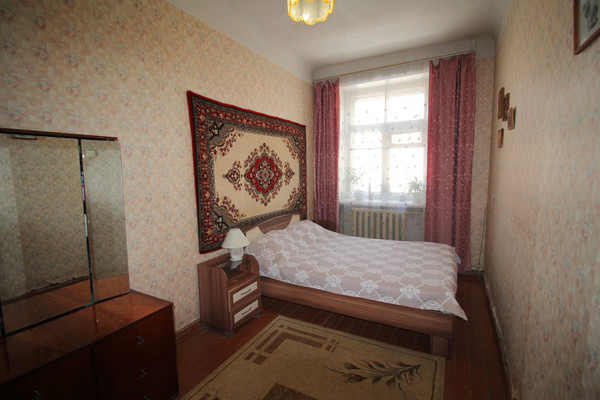 Продам многокомнатную квартиру, Володарского ул, 24, Соликамск г