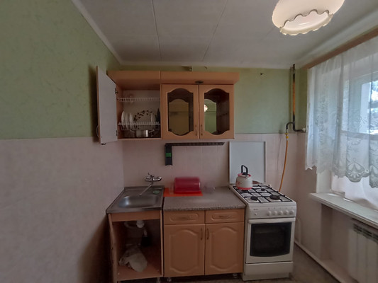 Продам двухкомнатную (2-комн.) квартиру, Морская ул, 40, Волгодонск г