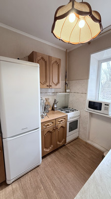 Продам трехкомнатную (3-комн.) квартиру, Морская ул, 46, Волгодонск г