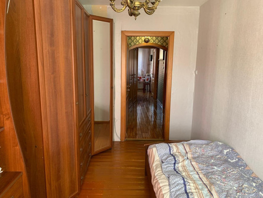 Продам трехкомнатную (3-комн.) квартиру, Щедрина ул, 38, Иркутск г