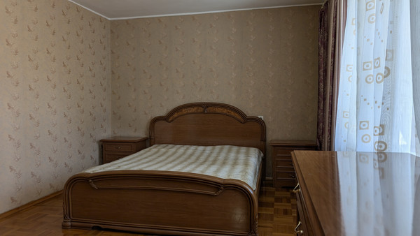Продам многокомнатную квартиру, Профсоюзная ул, 6д, Иркутск г