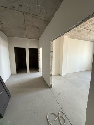 Продам двухкомнатную (2-комн.) квартиру, Крылова ул, 36, Симферополь г
