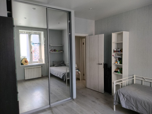 Продам многокомнатную квартиру, Ветеранов пр-кт, 108Ак1, Санкт-Петербург г