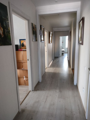 Продам многокомнатную квартиру, Ветеранов пр-кт, 108Ак1, Санкт-Петербург г