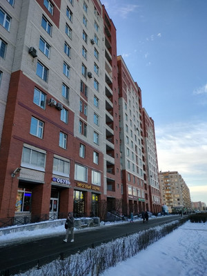 Продам многокомнатную квартиру, Ветеранов пр-кт, 108Ак1, Санкт-Петербург г