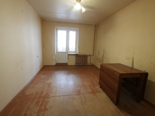 Продам двухкомнатную (2-комн.) квартиру, Сысольское ш, 72/2, Сыктывкар г