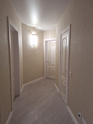 Продам трехкомнатную (3-комн.) квартиру, Альберта Камалеева пр-кт, 32кб, Казань г