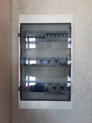 Продам трехкомнатную (3-комн.) квартиру, Альберта Камалеева пр-кт, 32кб, Казань г