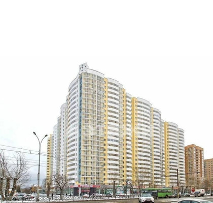 Продам двухкомнатную (2-комн.) квартиру, 8 Марта ул, 167, Екатеринбург г