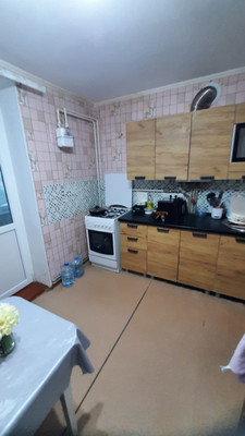 Продам двухкомнатную (2-комн.) квартиру, Евпаторийское шоссе ул, 80Б, Саки г
