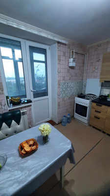Продам двухкомнатную (2-комн.) квартиру, Евпаторийское шоссе ул, 80Б, Саки г