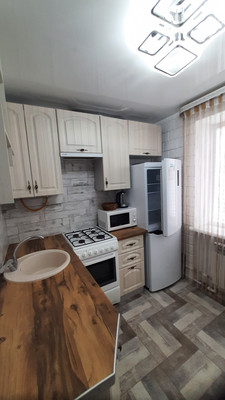 Продам однокомнатную (1-комн.) квартиру, Ленина ул, 31, Саки г