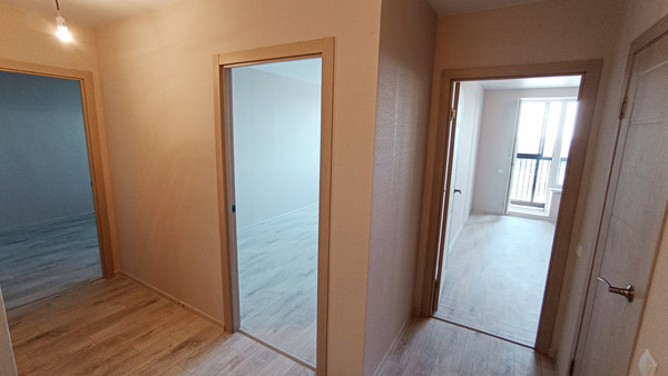 Продам двухкомнатную (2-комн.) квартиру, Острогожская ул, 156/1, Воронеж г