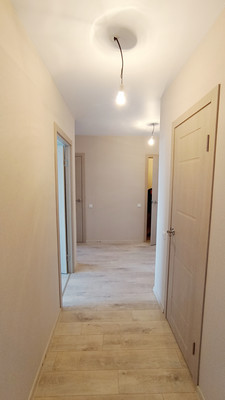 Продам двухкомнатную (2-комн.) квартиру, Острогожская ул, 156/1, Воронеж г