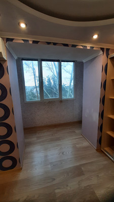 Продам двухкомнатную (2-комн.) квартиру, Курортная ул, 15, Саки г