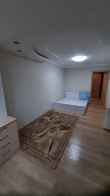Продам двухкомнатную (2-комн.) квартиру, Курортная ул, 15, Саки г