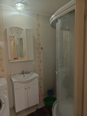 Продам трехкомнатную (3-комн.) квартиру, 60 лет Октября ул, 11, Симферополь г