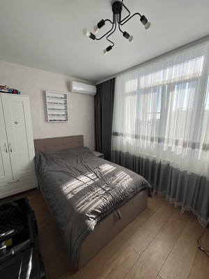 Продам трехкомнатную (3-комн.) квартиру, Оганова ул, 20к5, Ростов-на-Дону г