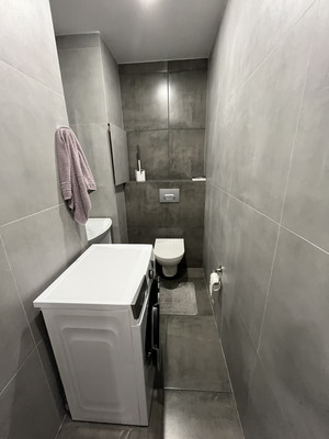 Продам трехкомнатную (3-комн.) квартиру, Оганова ул, 20к5, Ростов-на-Дону г