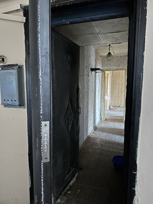 Продам трехкомнатную (3-комн.) квартиру, Чапаева (Первомайский мкр) ул, 1ка, Королев г