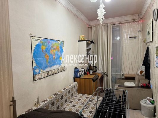 Продам комнату в 4-комн. квартире, Рыбацкая ул, 5, Санкт-Петербург г