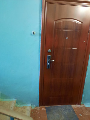 Продам двухкомнатную (2-комн.) квартиру, Первомайская ул, 22, Алексин г