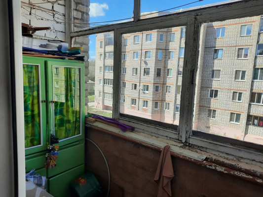 Продам двухкомнатную (2-комн.) квартиру, Первомайская ул, 22, Алексин г