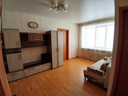 Продам двухкомнатную (2-комн.) квартиру, Комсомольская ул, 51а, Екатеринбург г