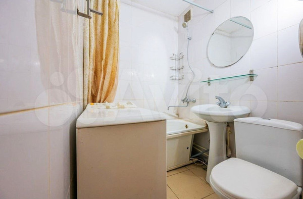 Продам двухкомнатную (2-комн.) квартиру, Комсомольская ул, 51а, Екатеринбург г