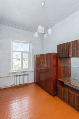 Продам двухкомнатную (2-комн.) квартиру, им. Чапаева ул, 92, Краснодар г