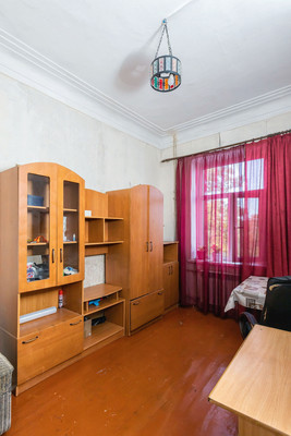 Продам двухкомнатную (2-комн.) квартиру, им. Чапаева ул, 92, Краснодар г