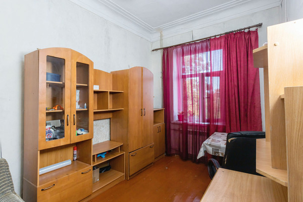 Продам двухкомнатную (2-комн.) квартиру, им. Чапаева ул, 92, Краснодар г