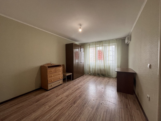 Продам однокомнатную (1-комн.) квартиру, Анапское ш, 39кВ, Новороссийск г