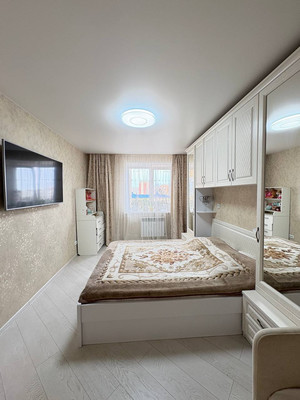 Продам трехкомнатную (3-комн.) квартиру, Димитрова ул, 61, Йошкар-Ола г