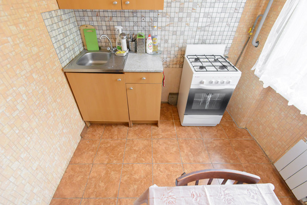 Продам двухкомнатную (2-комн.) квартиру, Туполева ул, 20, Ростов-на-Дону г