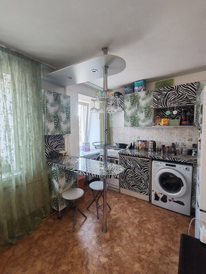 Продам двухкомнатную (2-комн.) квартиру, 5 Армии ул, 28, Иркутск г
