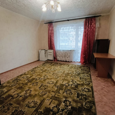 Продам комнату в 4-комн. квартире, Строителей ул, 17, Йошкар-Ола г