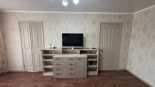 Продам двухкомнатную (2-комн.) квартиру, Димитрова ул, 43, Брянск г