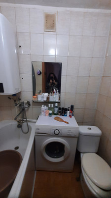 Продам однокомнатную (1-комн.) квартиру, Ивановой ул, 5, Саки г