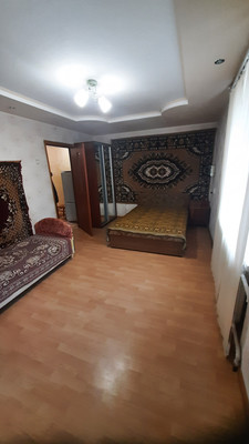 Продам однокомнатную (1-комн.) квартиру, Курортная ул, 75, Саки г