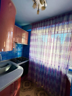Продам двухкомнатную (2-комн.) квартиру, Пионерская ул, 17, Алушта г